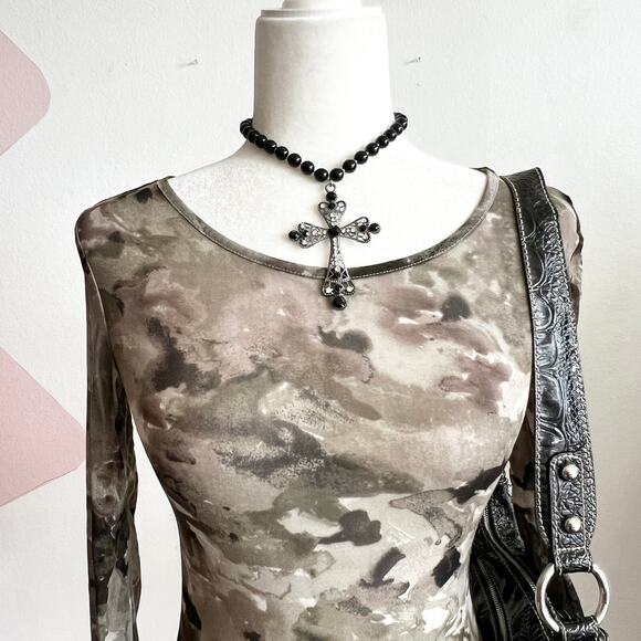 SOLD OUTTT - Picture 2 of 6